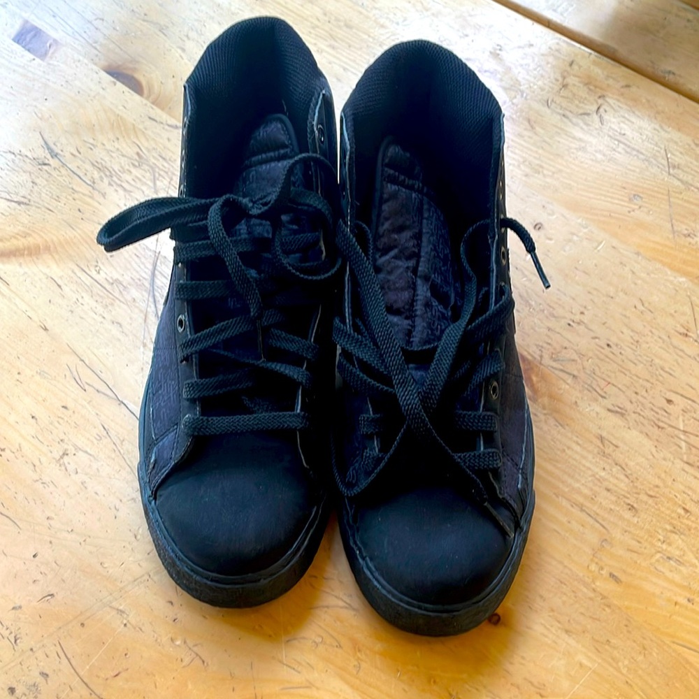 Nike Blazer Mid Sneakers - Black-on-Black